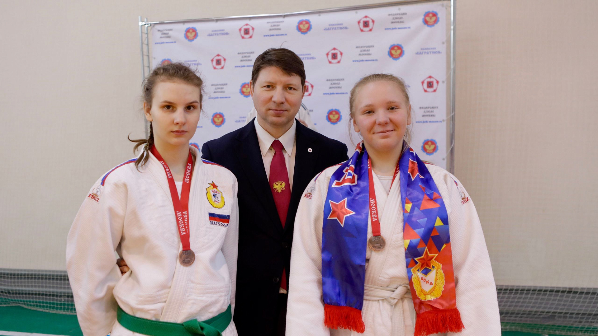Воспитанницы ЦСКА Дарья Вольнова и Анна Легалова стали бронзовыми призерами Первенства Москвы по дзюдо до 15 лет
