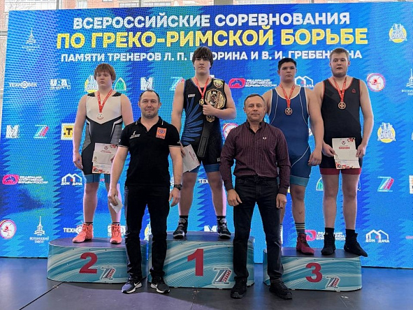 Борцы самарской спортивной школы ЦСКА завоевали четыре медали всероссийских соревнований