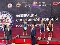 Золото и две бронзы Первенства Приволжского федерального округа на счету борцов самарской спортшколы...