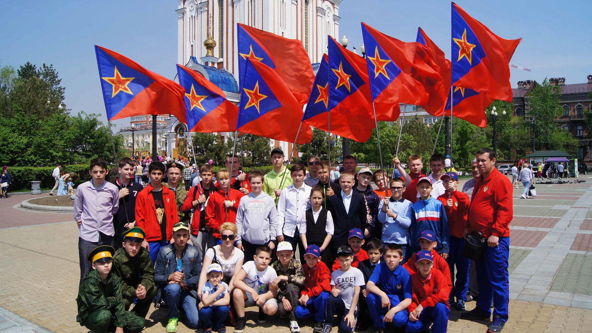 Спортсмены ЦСКА прошли Крестным ходом в Хабаровске