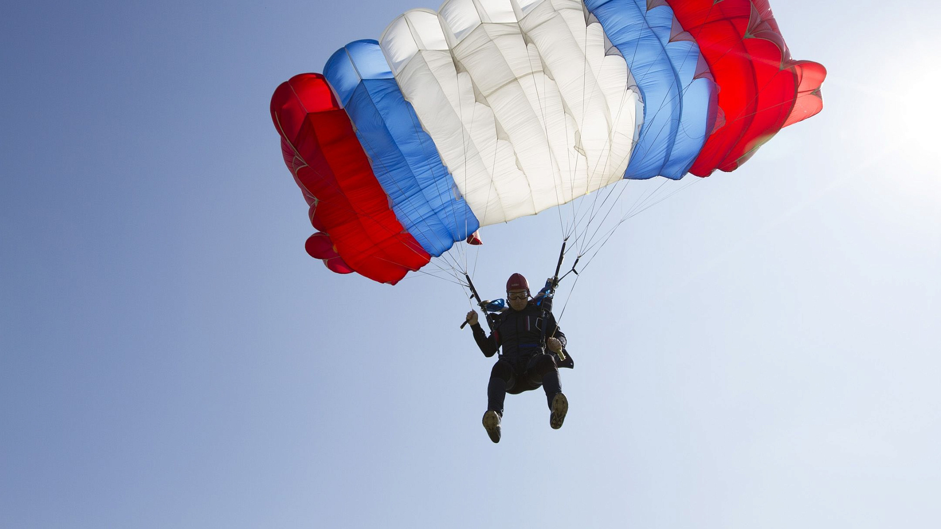 На сайте Минобороны России запущен информационный ресурс о предстоящем 40-м чемпионате мира CISM по парашютному спорту