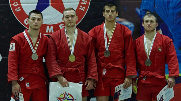 Самбист спортивной роты ЦСКА/Самара — призер Кубка Урала