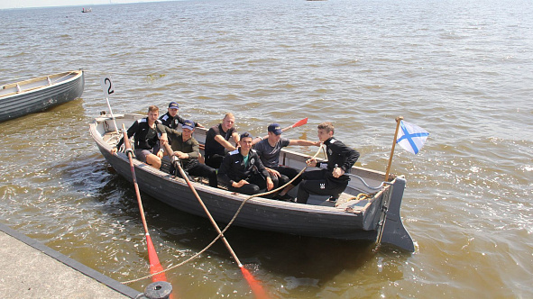 Команда Западного военного округа стала победителем чемпионата ВС РФ по гребно-парусному двоеборью