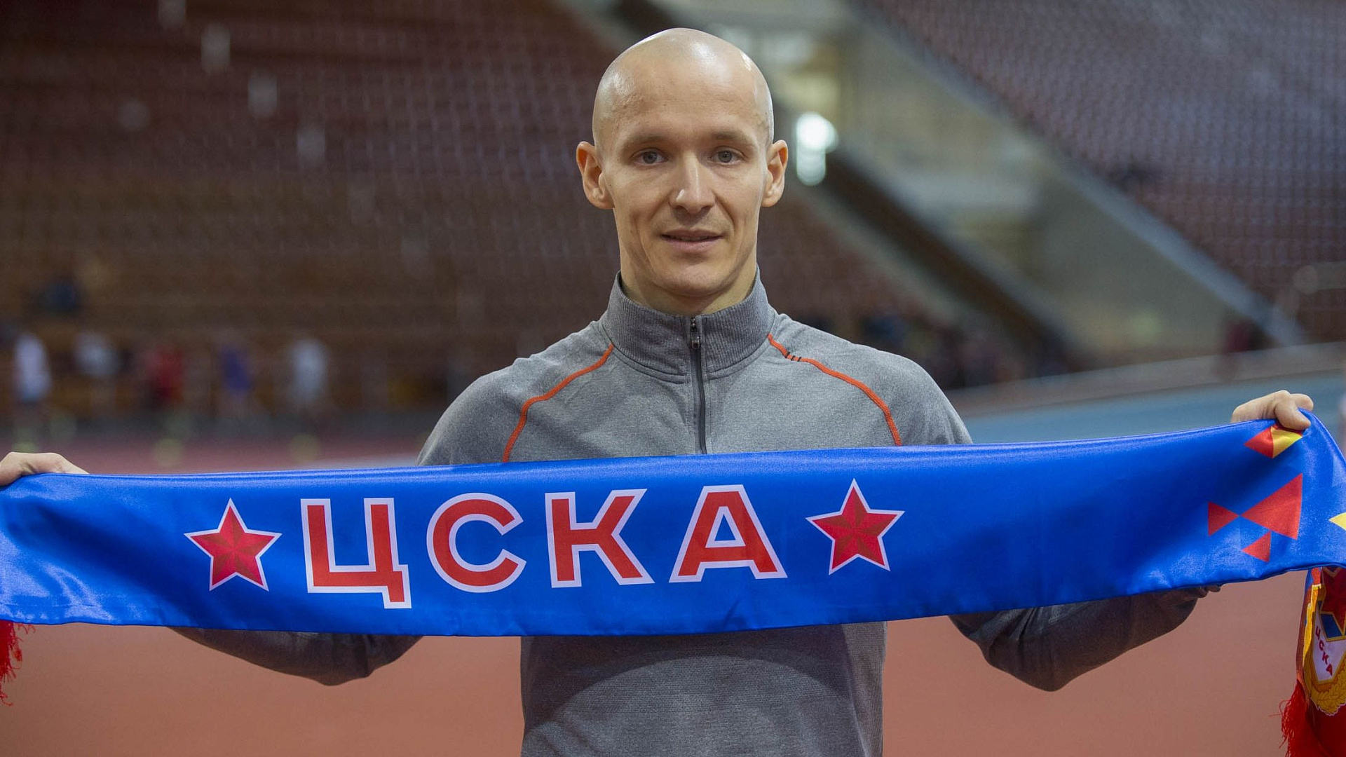 Олимпийский чемпион Руслан Захаров (ЦСКА): На коньках я бы посоревновался с Усэйном Болтом